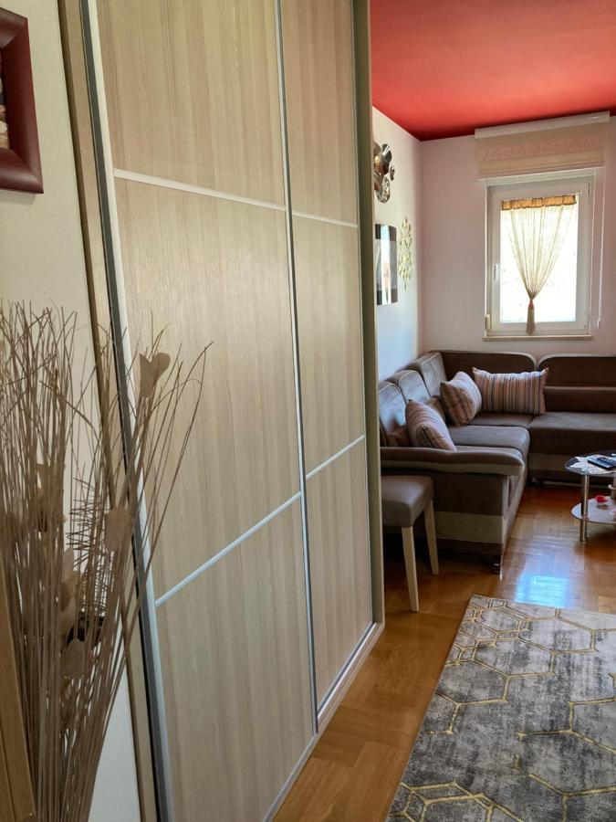 Apartment Capriati With Parking Garage Umag Exterior foto