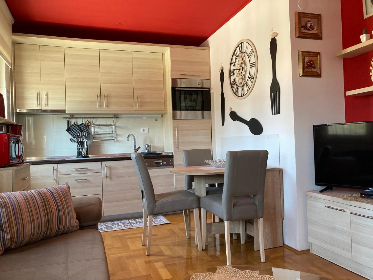 Apartment Capriati With Parking Garage Umag Exterior foto